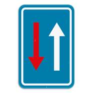 B21 voorrangsverkeersbord:  smalle doorgang, voorrang ten opzichte van de bestuurders die uit de tegenovergestelde richting komen - PKB21REEKS